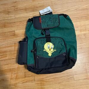 NWT Warner Bros. Looney Tunes Tweety Green and Black Backpack + Water Bottle